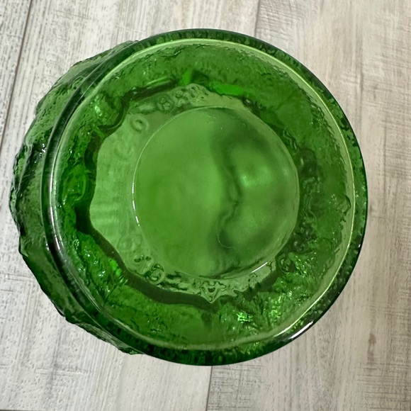 Vintage EO Brody Bright Green Indiana Glass Bouquet Vase 1970’s - Picture 7 of 9
